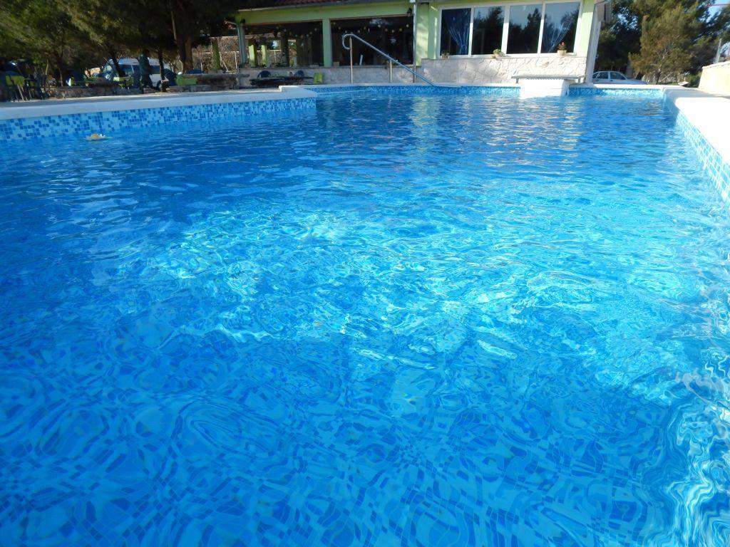 Rooms Camp Marina Lozovac Buitenkant foto